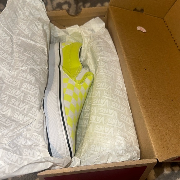 Vans Slip-On Checkerboard Skate Shoe Evening Primrose 😍 New 🆕 & Never Worn 😍 - Picture 12 of 17